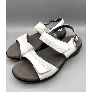 SAS Nudu Sandals Womens 9 WW White Leather Comfort Adjustable Strap Casual Shoes